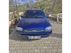 Sahibinden Ford Escort 1.6 CLX 1996 Model
