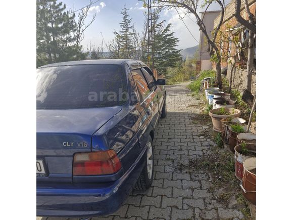 Sahibinden Ford Escort 1.6 CLX 1996 Model