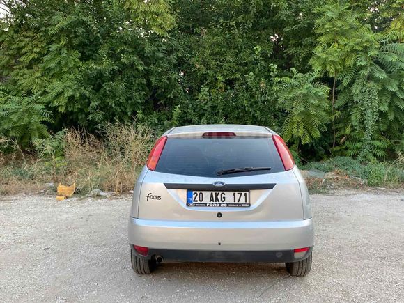 Sahibinden Ford Focus 1.6 Ambiente 2001 Model 