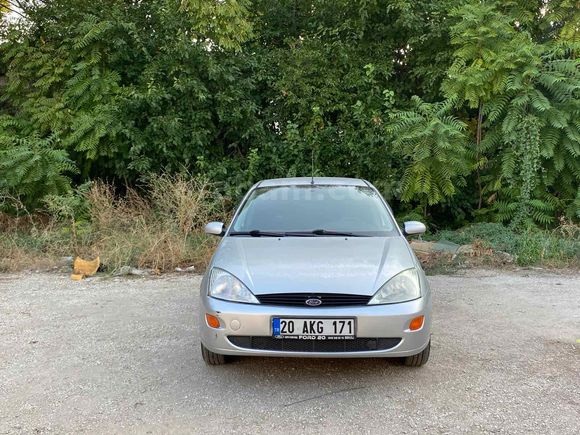 Sahibinden Ford Focus 1.6 Ambiente 2001 Model 