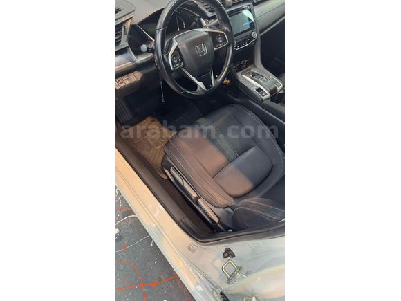 Sahibinden Honda Civic 1.6i DTEC Elegance 2018 Model 