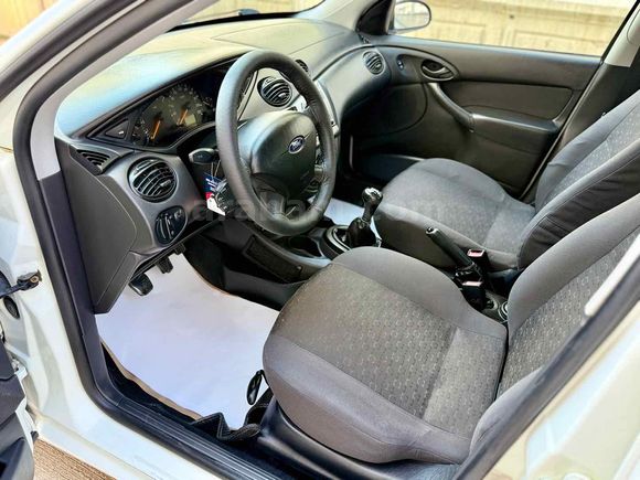 Galeriden Ford Focus 1.6 Comfort 2004 Model Ankara