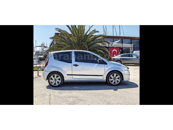 106.000KM'DE EMSALSİZ TEMİZLİKTE CİTROEN C2