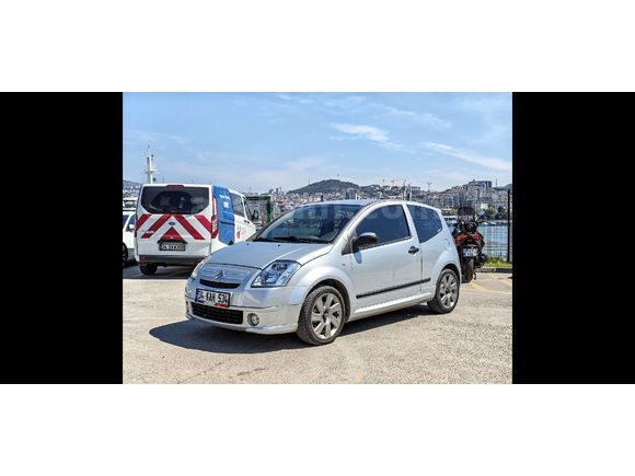 106.000KM'DE EMSALSİZ TEMİZLİKTE CİTROEN C2