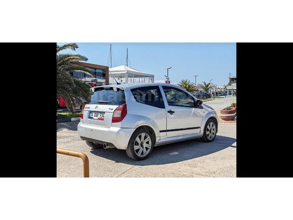 106.000KM'DE EMSALSİZ TEMİZLİKTE CİTROEN C2