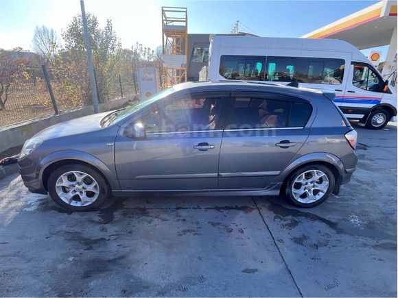 Sahibinden Opel Astra 1.6 Cosmo 2007 Model  255.000 km Gri
