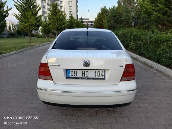 2.SAHİBİNDEN TERTEMİZ BORA.ORJİNAL 121.000KM'de(2004 PASİFİC-Manüel)