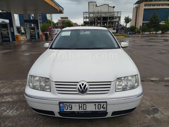 2.SAHİBİNDEN TERTEMİZ BORA.ORJİNAL 120.000KM'de(2004 PASİFİC-Manüel)