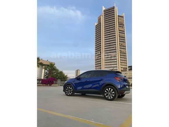  2023 Model vizesi yeni yapılmış servis bakımlı  Tertemiz 93.000 km  Captur