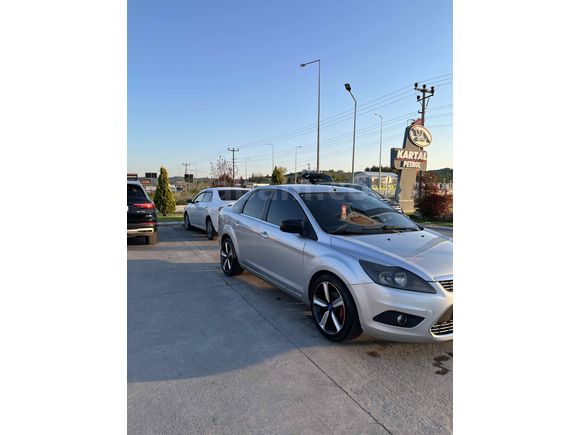 Sahibinden Ford Focus 1.6 TDCi Titanium 2010 Model 