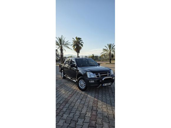 ISUZU DMAX 2.5D ÇOK TEMİZ