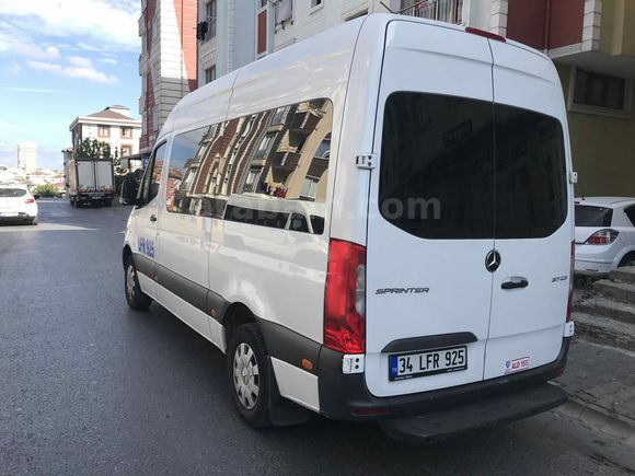 Sahibinden 2021 Mercedes Sprinter 15+1 kısa şase 