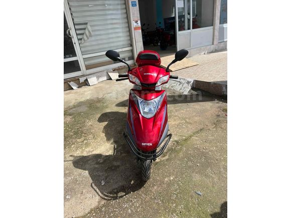 O Km Jelatinleri üstünde Kral Motor 50 CC 