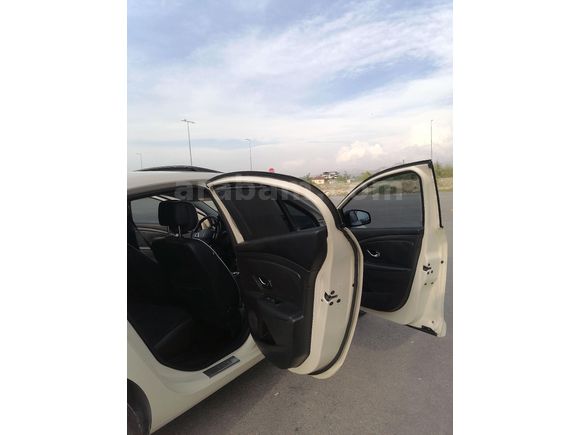 Temiz Icon Prestij (Sunroof'lu)