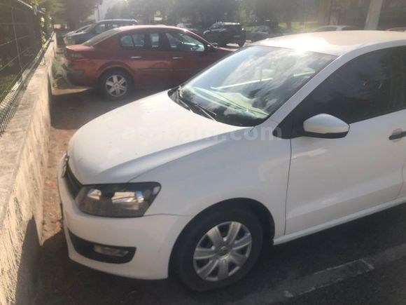 Memurdan Volkswagen Polo 1.2 TDi Trendline 2014 Model 