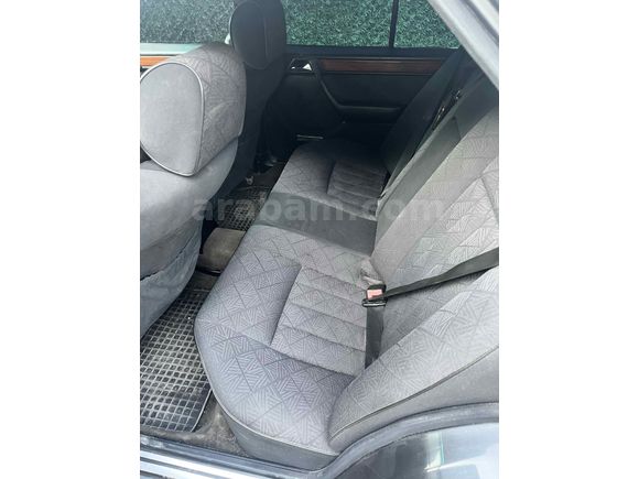 Sahibinden Mercedes - Benz E 200 1995 Model 
