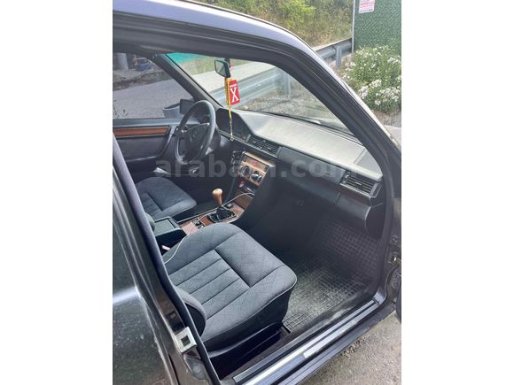 Sahibinden Mercedes - Benz E 200 1995 Model 
