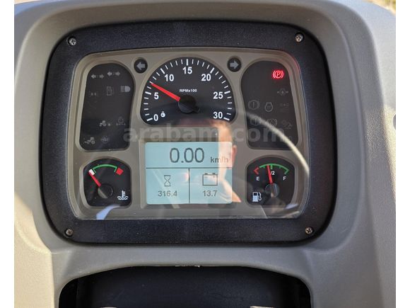 Sahibinden Case IH JX50E 2021 model 320 saatte sürüngen vitesli Uşak