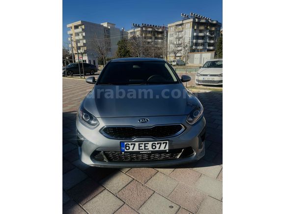 Sahibinden Kia Ceed 2020 model  