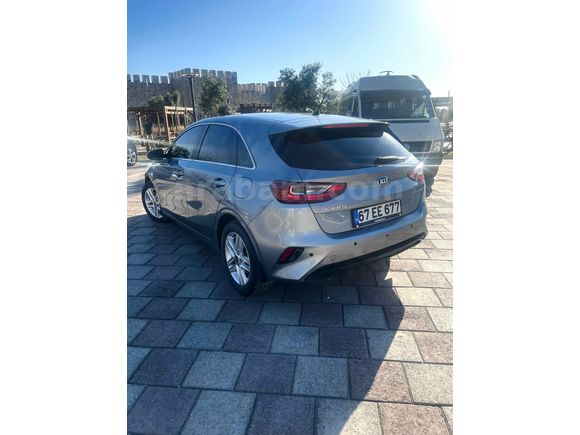 Sahibinden Kia Ceed 2020 model  