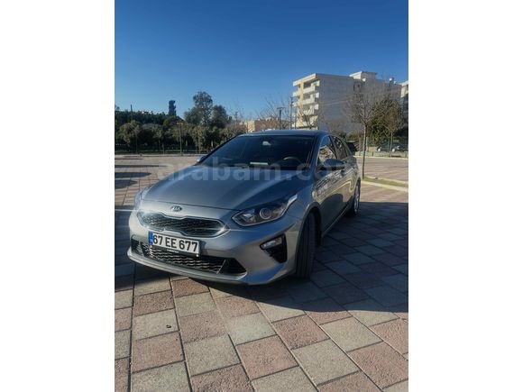 Sahibinden Kia Ceed 2020 model  