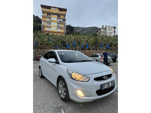 Sahibinden Hyundai Accent Blue 1.6 CRDI Mode Plus 2018 Model 
