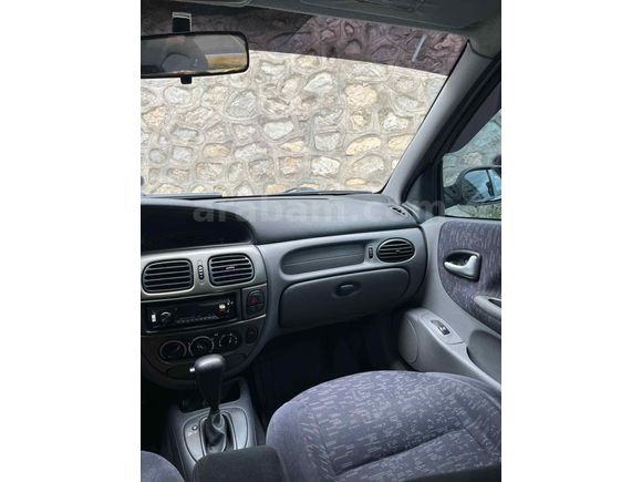 Galeriden Renault Megane 1.6 RXi 2002 Model Karabük