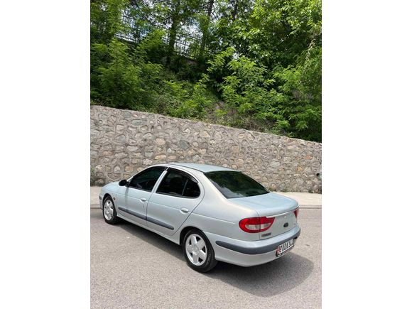 Galeriden Renault Megane 1.6 RXi 2002 Model Karabük