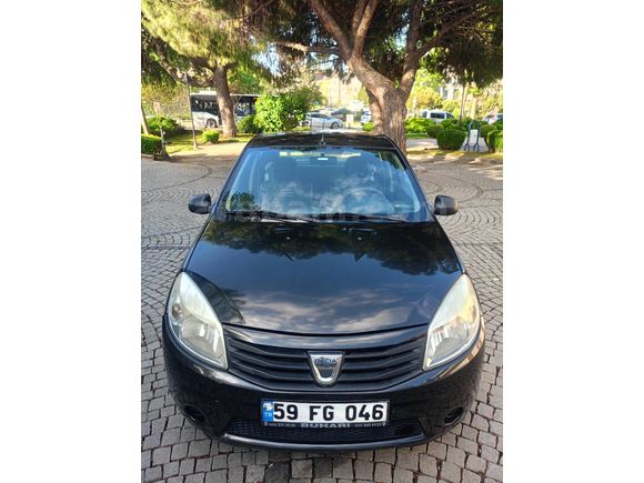 Sahibinden Dacia Sandero 1.2 Ambiance 2012 Model
