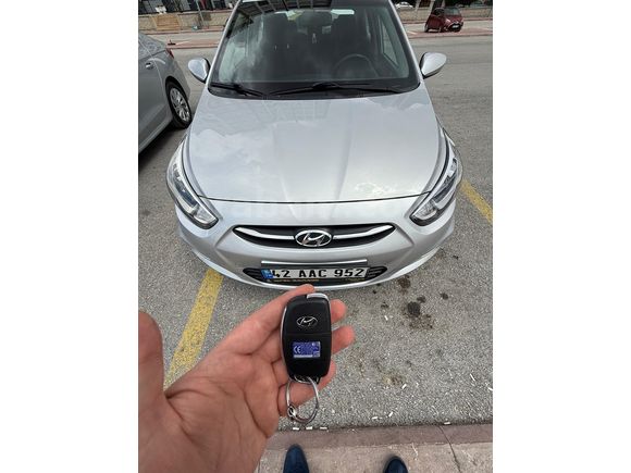 Sahibinden Hyundai Accent Blue 1.6 CRDI Mode Plus 2015 Model 