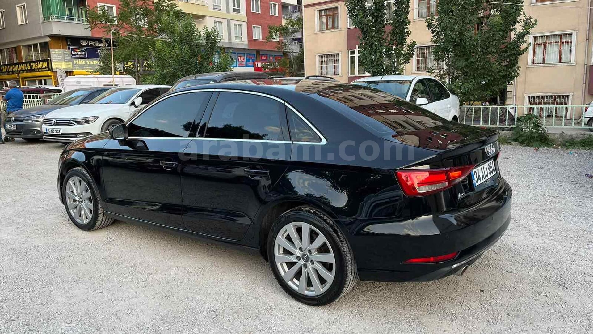 Sahibinden Audi A3 Sedan 1.6 TDI Design Line 2017 Model İstanbul 201.000 km Siyah 5