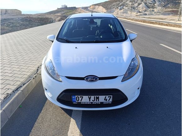Sahibinden Ford Fiesta 1.4 TDCi Trend 2012 Model