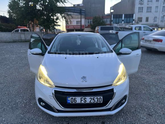 Sahibinden Peugeot 208 1.2 PureTech Active 2015 Model 