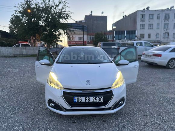 Sahibinden Peugeot 208 1.2 PureTech Active 2015 Model 