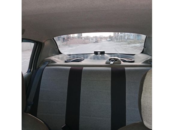 ACiL Sahibinden Renault Clio 1.4 Authentique 2005 Model