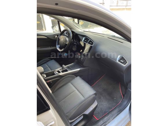 Sahibinden Citroen C4 1.6 e-HDi Confort 2012 Model 