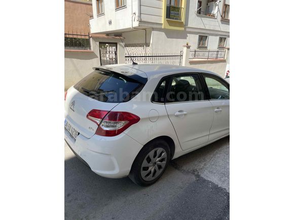 Sahibinden Citroen C4 1.6 e-HDi Confort 2012 Model 