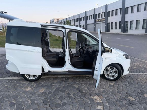 Galeriden Ford Transit Courier 1.5 TDCi Deluxe 2020 Model Malatya