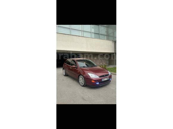 Sahibinden Ford Focus 1.6 Ghia 2000 Model 