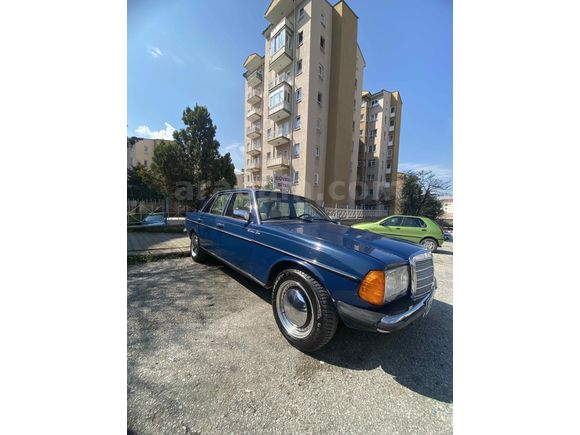 Sahibinden Mercedes - Benz 230 E 1984 Model 
