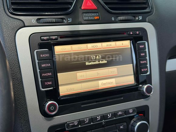  Volkswagen Scirocco 1.4 TSi Sportline 2011 Model 