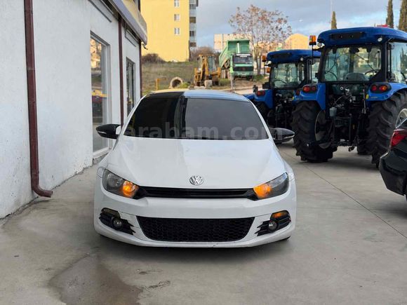  Volkswagen Scirocco 1.4 TSi Sportline 2011 Model 