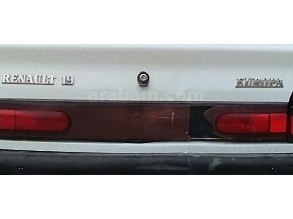 Sahibinden Renault R 19 1.4 Europa RN 1995 Model