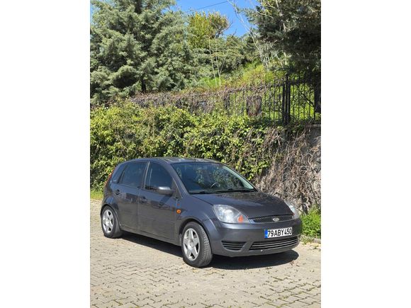 Sahibinden Ford Fiesta 1.6 Comfort 2005 Model 