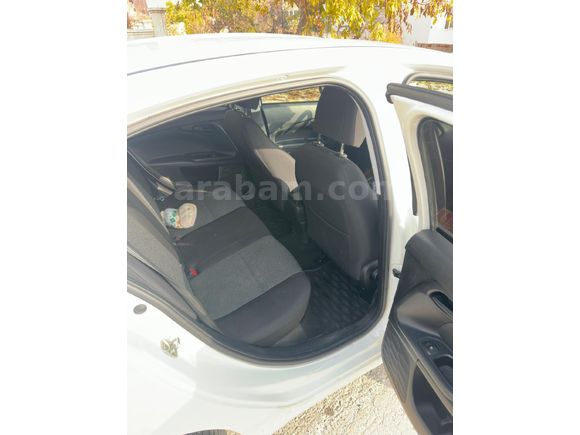 Sahibinden Fiat Egea 1.4 Fire Easy 2021 Model