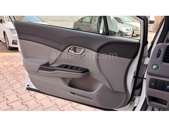 Sahibinden Honda Civic 1.6i VTEC Eco Elegance 2014 Model 