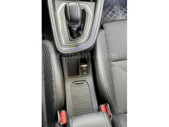 Sahibinden Renault Clio 1.0 TCe Techno Esprit Alpine 2024 Model 
