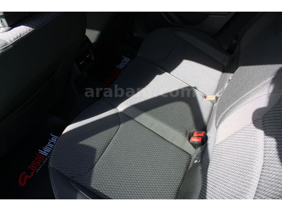 Skoda Fabia 1.0 TSİ PREMİUM