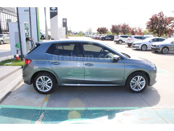 Skoda Fabia 1.0 TSİ PREMİUM