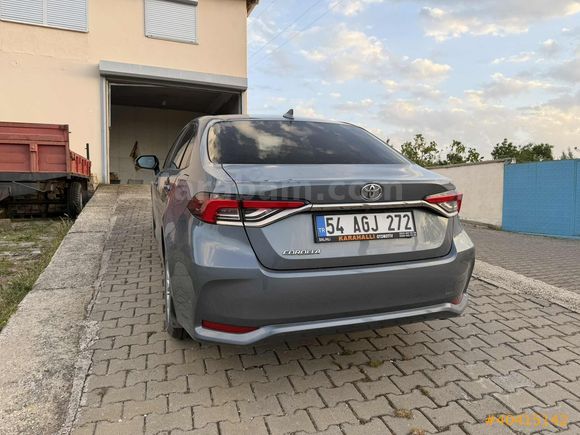 KIRGÖZ OTOMOTİV'DEN 2021 COROLLA HATASIZ BOYASIZ 21 BİNDE